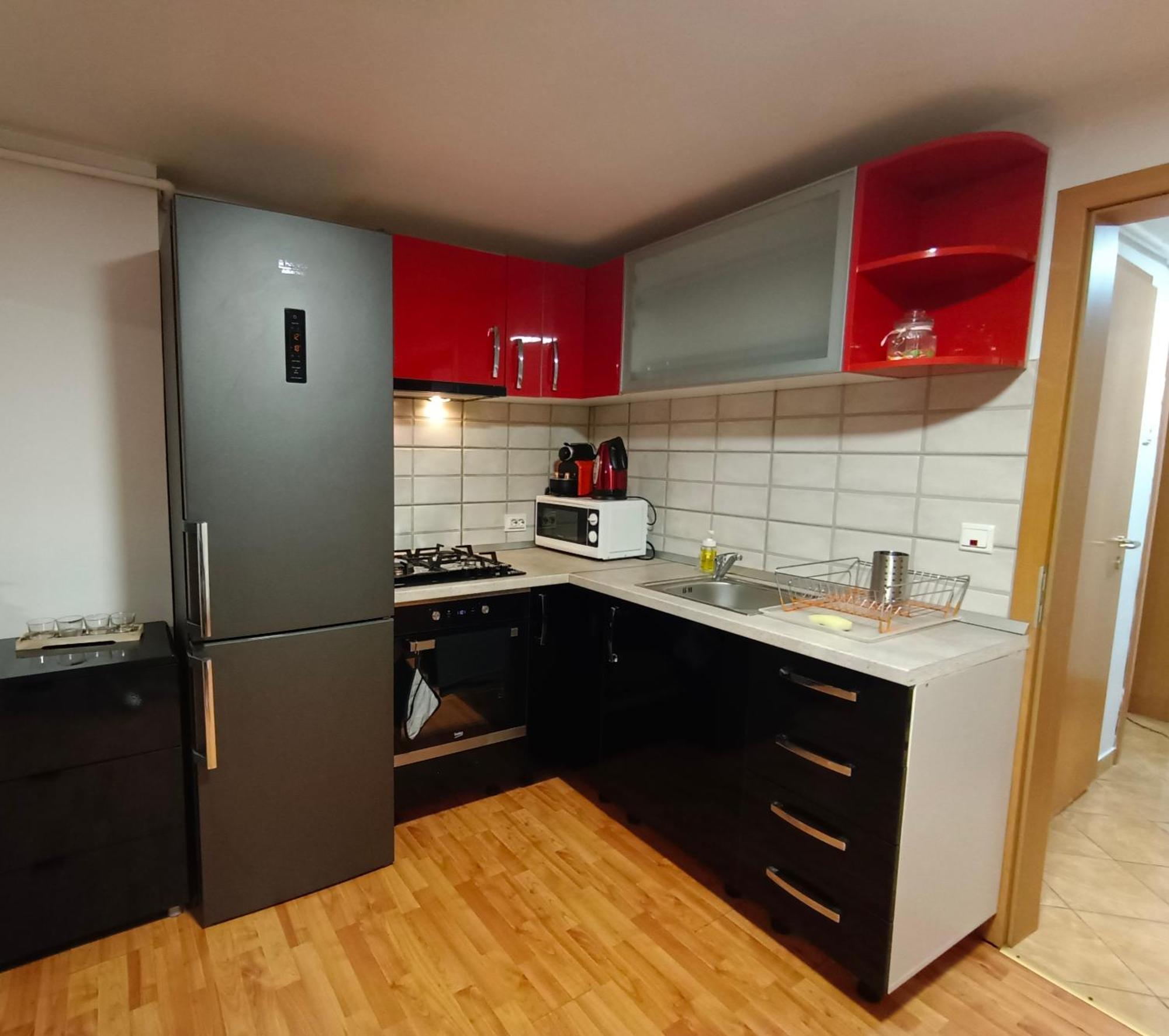 Central Park Apartments Braşov Esterno foto